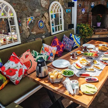Ebruli Hotel 2*