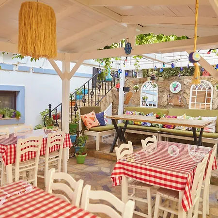 Ebruli Hotel 2*